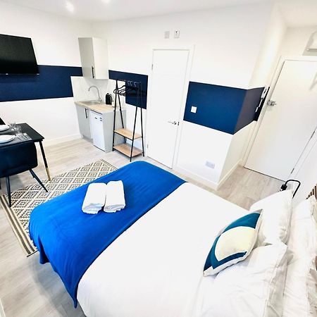 London 58 Blue House City Center Studio, Top Spot Екстериор снимка